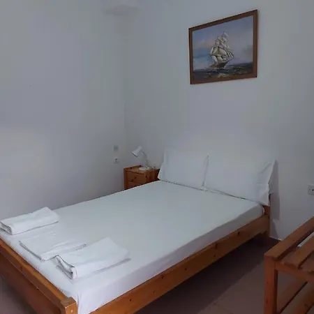 Pansion Alexandros By The Sea 3* Nea Skioni