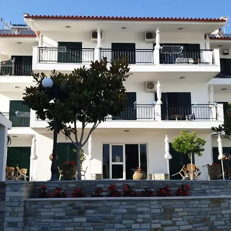 Pansion Alexandros By The Sea نيا سكيوني