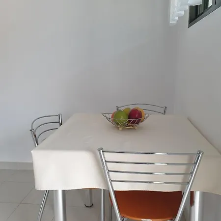 شقة فندقية Pansion Alexandros By The Sea نيا سكيوني