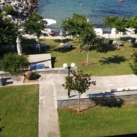 Pansion Alexandros By The Sea نيا سكيوني