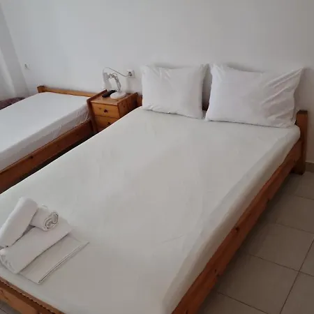 Pansion Alexandros By The Sea شقة فندقية 3*