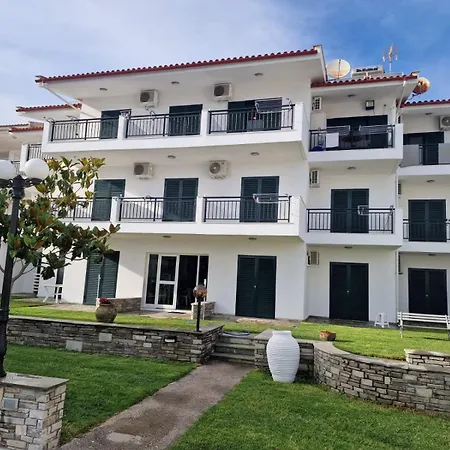 شقة فندقية Pansion Alexandros By The Sea