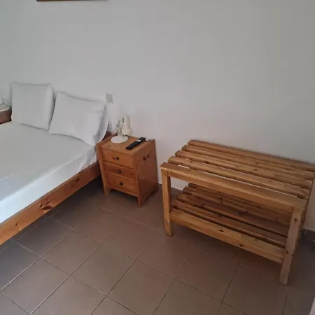 Pansion Alexandros By The Sea شقة فندقية 3*