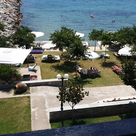 Pansion Alexandros By The Sea 3*