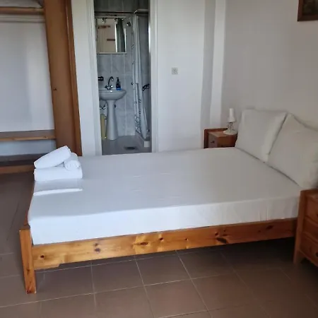Pansion Alexandros By The Sea شقة فندقية 3*