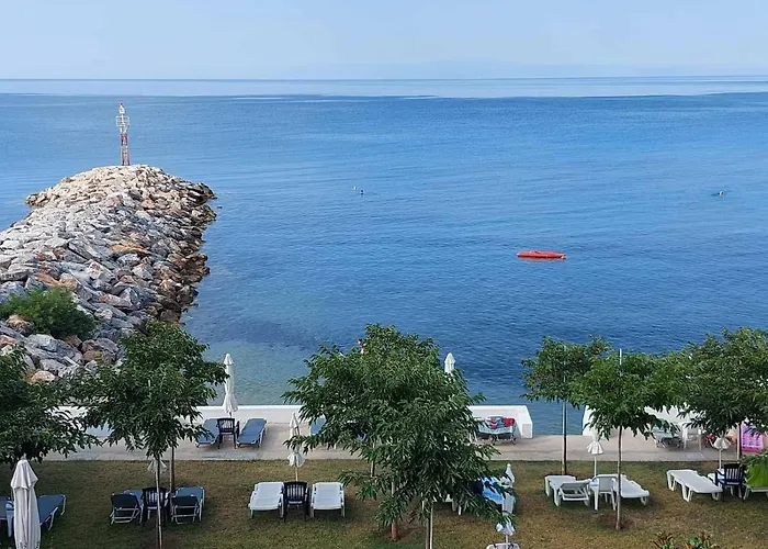 Aparthotel Pansion Alexandros By The Sea