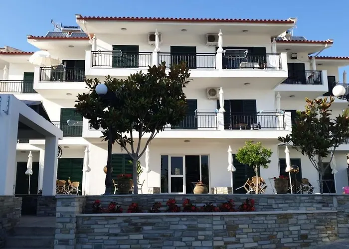 Pansion Alexandros By The Sea Nea Skioni