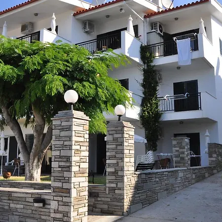 Pansion Alexandros By The Sea Aparthotel Nea Skioni