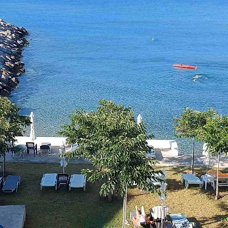 Pansion Alexandros By The Sea Apartmanhotel