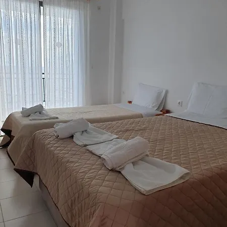 Aparthotel Pansion Alexandros By The Sea