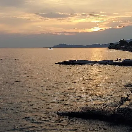 Pansion Alexandros By The Sea 3*