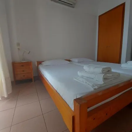 Aparthotel Pansion Alexandros By The Sea