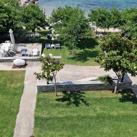 Pansion Alexandros By The Sea
