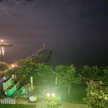 Aparthotel Pansion Alexandros By The Sea