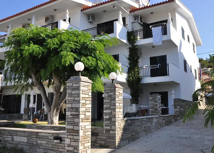 Pansion Alexandros By The Sea Ξενοδοχείο με διαμερίσματα Νέα Σκιώνη