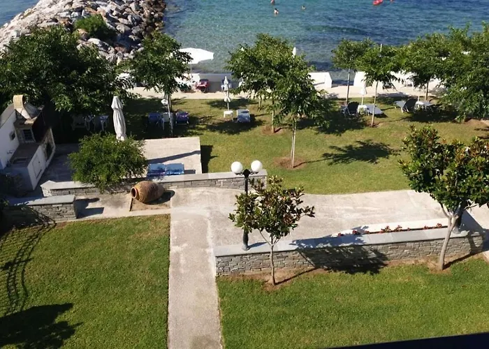 Pansion Alexandros By The Sea Νέα Σκιώνη